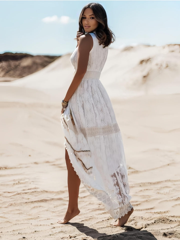Lune London | Summer Maxi Dress In Boho Style with Lace & Slit