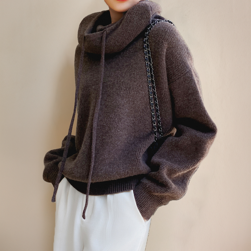 Amarae | Hoodie - Oversized women's pullover with stand-up collar