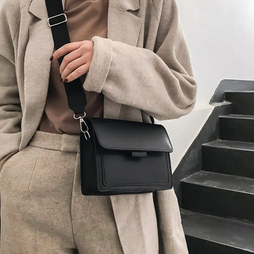 Amarae | Women's Crossbody Bag Black Small