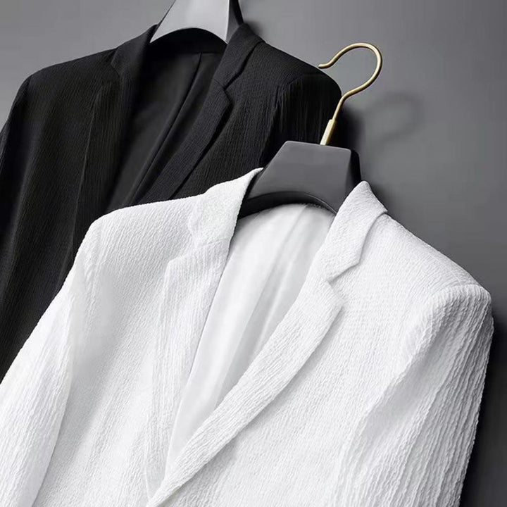 Amarae | Costume - Light suit for elegant appearances