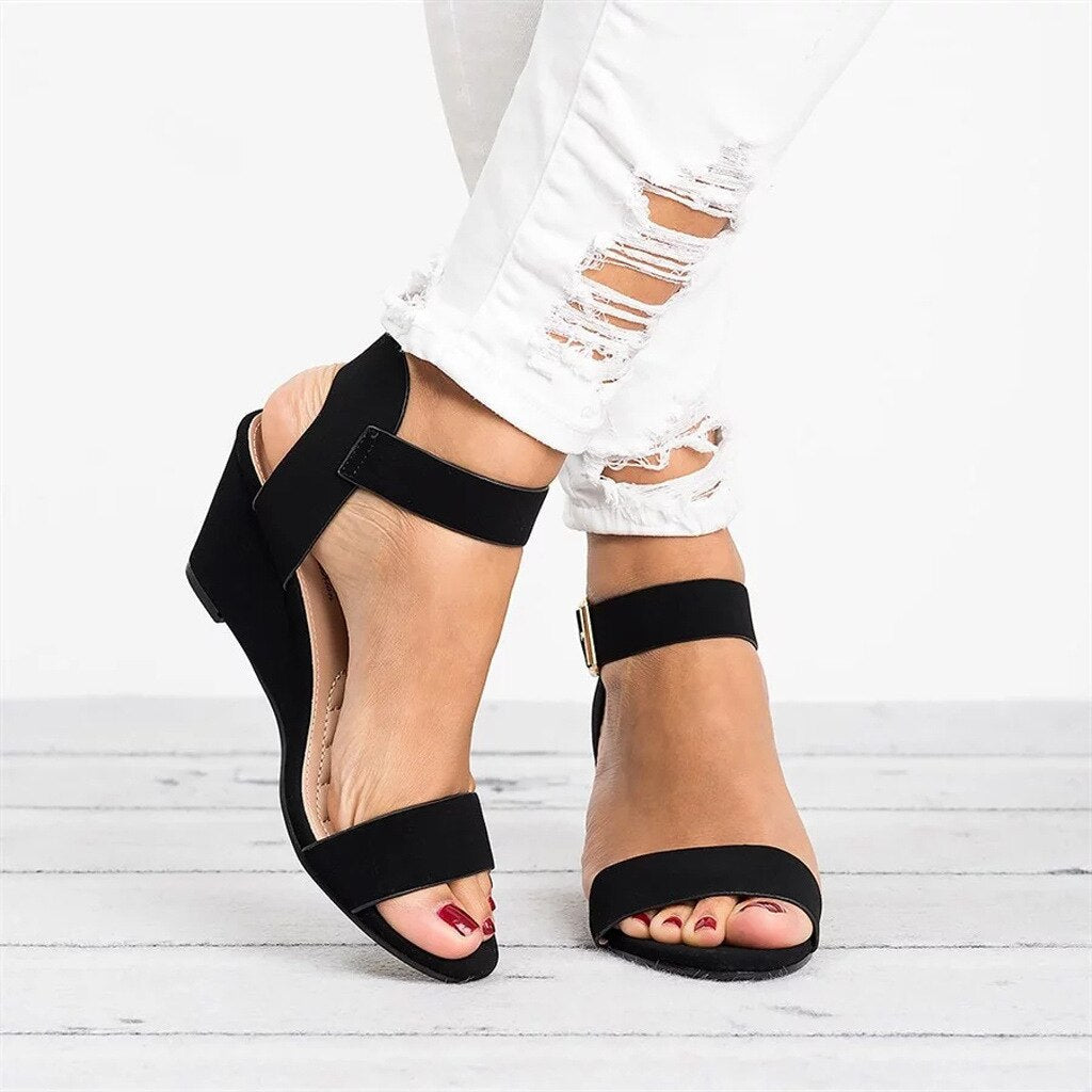 Lune London | Belt Sandals - Comfortable and Stylish Women's Sandals with Heel