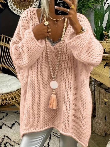 Amarae | oversized pullover with V-neck