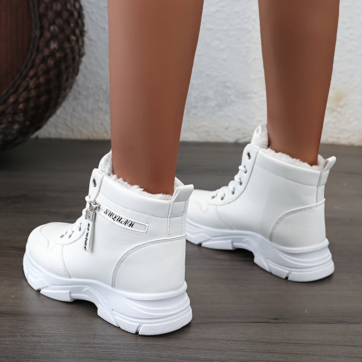 Lune London | Women's Winter Ankle Boot with Warm Fleece Lining & Zipper Detail Plus Sizes