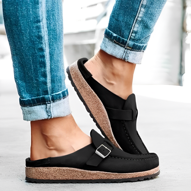 Amarae | Comfortable Slipper with Buckle Closure