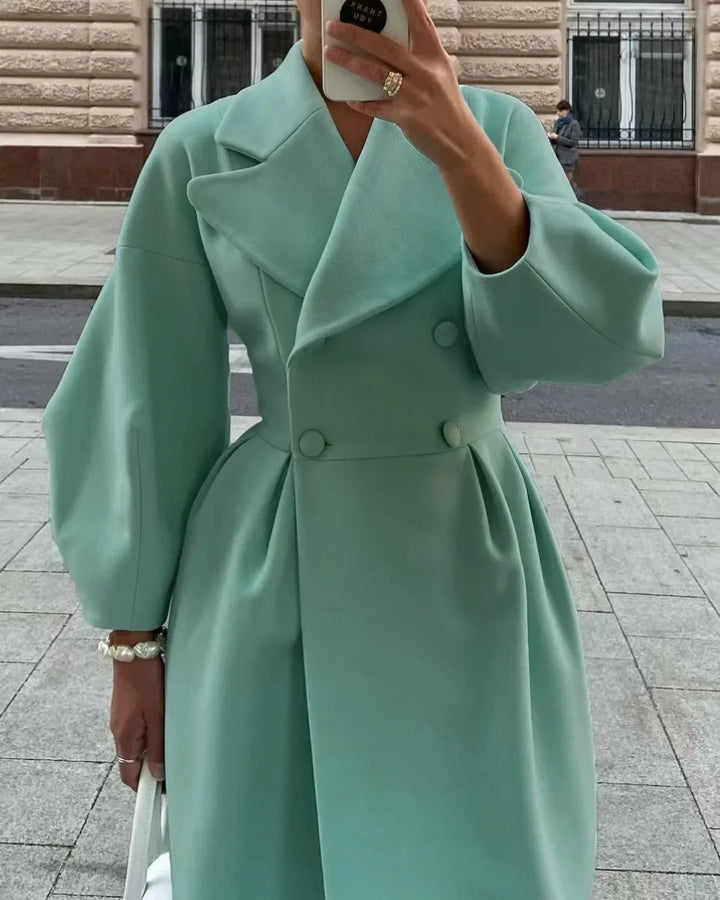 Amarae | Elegant Women's Double-Breasted Wool Coat - Long Sleeves - Warm & Stylish