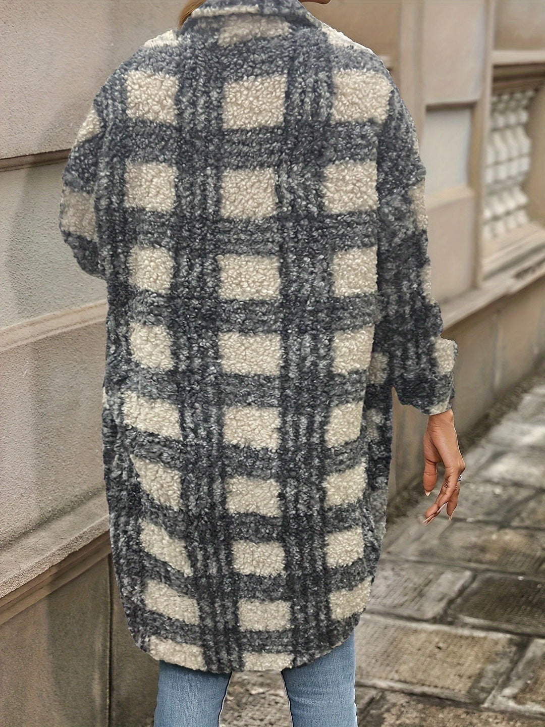 Amarae | Checked button jacket with fuzzy pattern