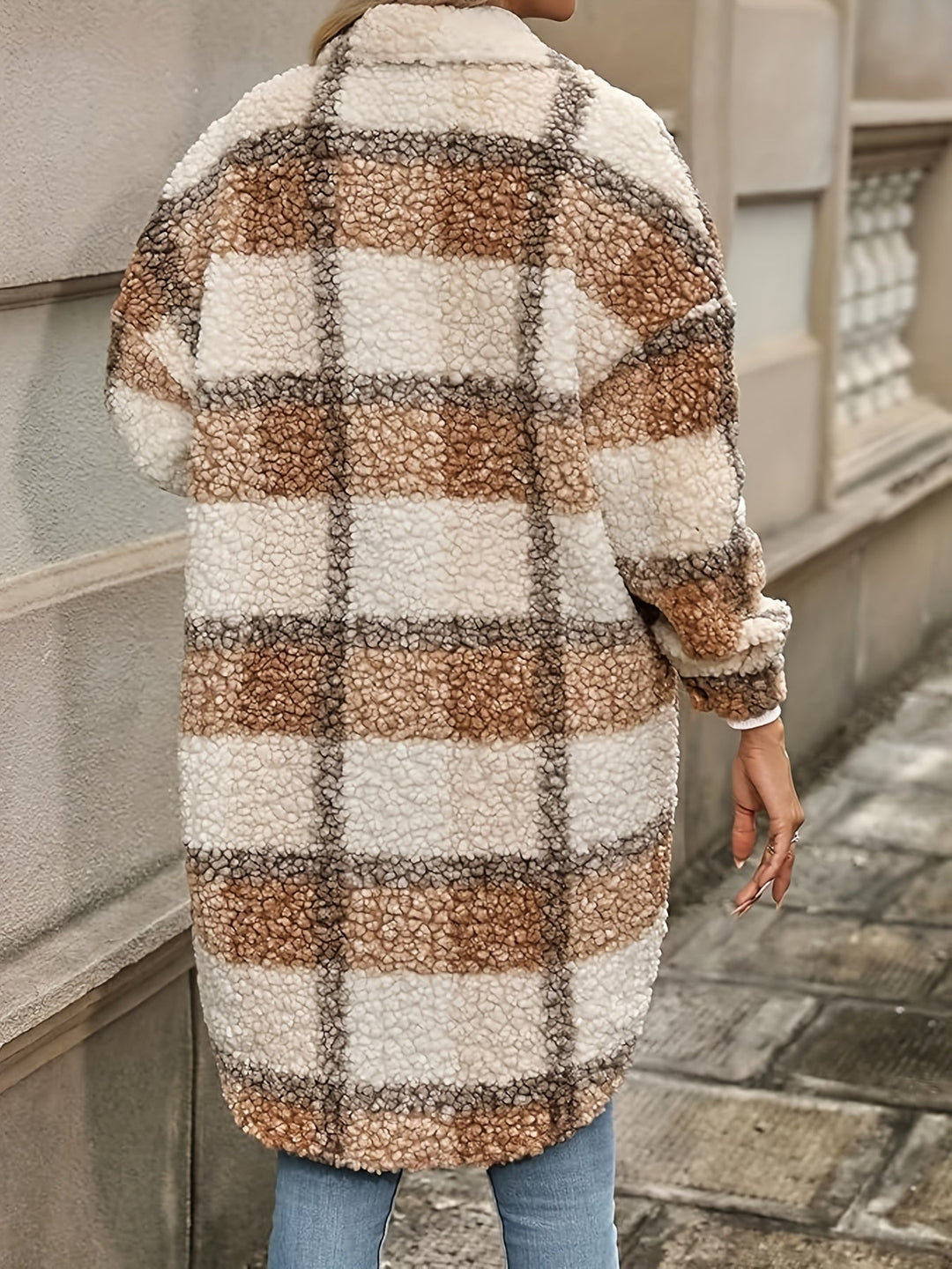 Amarae | Checked button jacket with fuzzy pattern