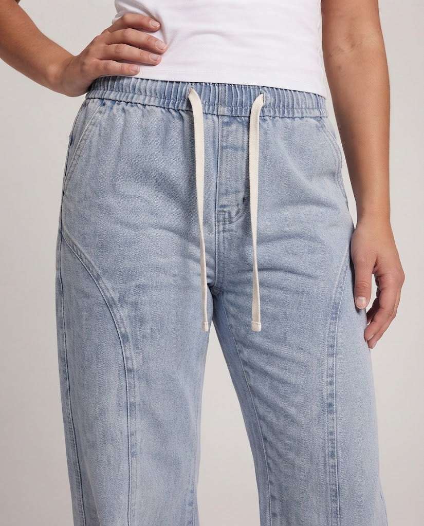 Ladies Comfortable and Casual Relaxed Fit Pleated Trousers Amarae