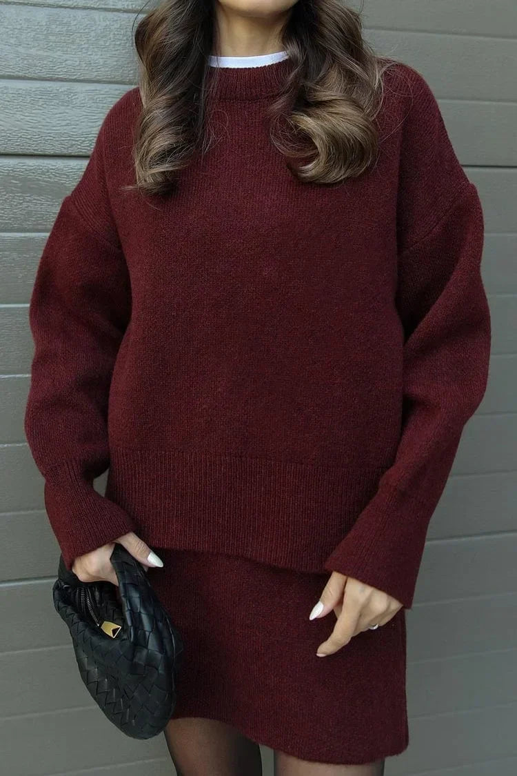 Amarae | Knitted Set - Oversized Sweater & Mini Skirt - Autumn Outfit