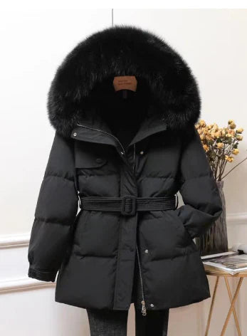 Amarae | Winter jacket with removable hood