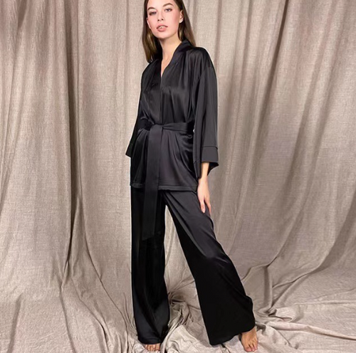 Amarae | Pyjama Set Made Of Soft Satin