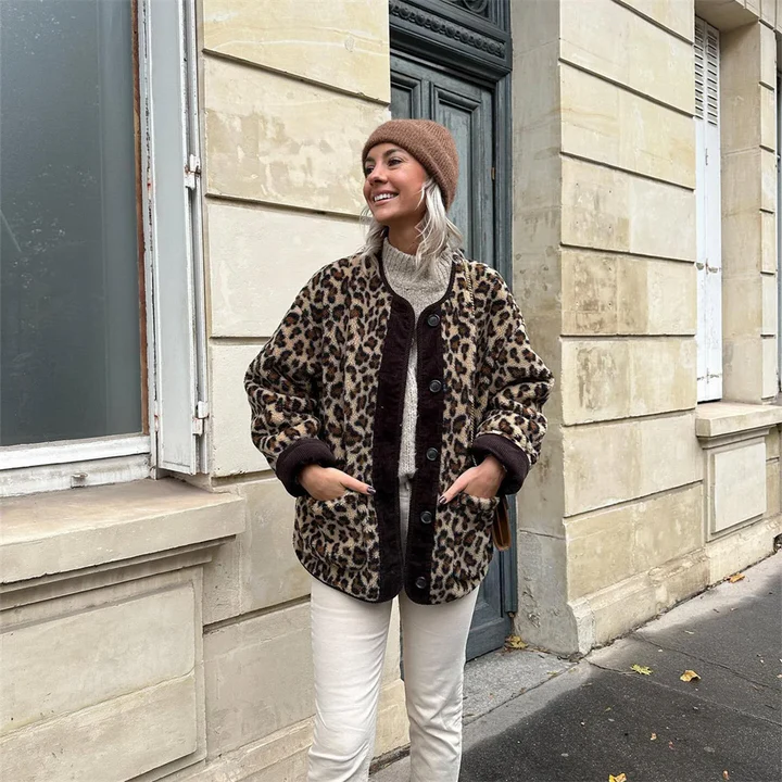 Lune London | Jacket - Oversized Fit - Soft Fur Look - Round Neck - Patterned Design