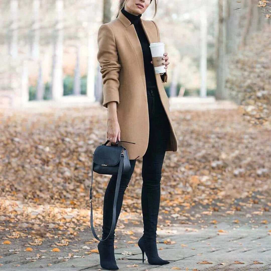 Amarae | Coat - Tailored - Wool blend - Knee length - Minimalist design