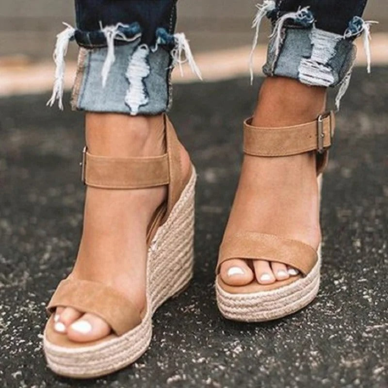 Lune London | Sandals with Open Toe and Ankle Strap