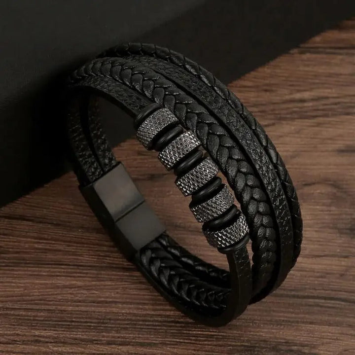 Lune London | Robust Leather Bracelet with Buckle