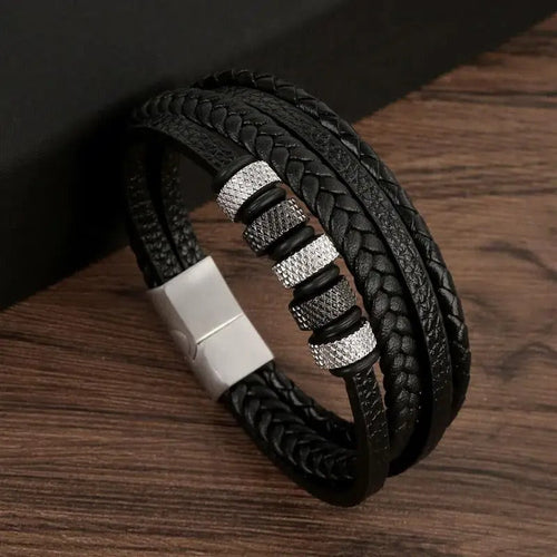 Amarae | Robust Leather Bracelet with Buckle