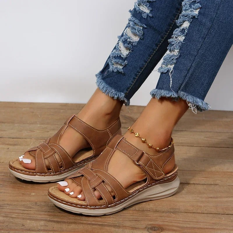 Lune London | Orthopedic Leather Sandals