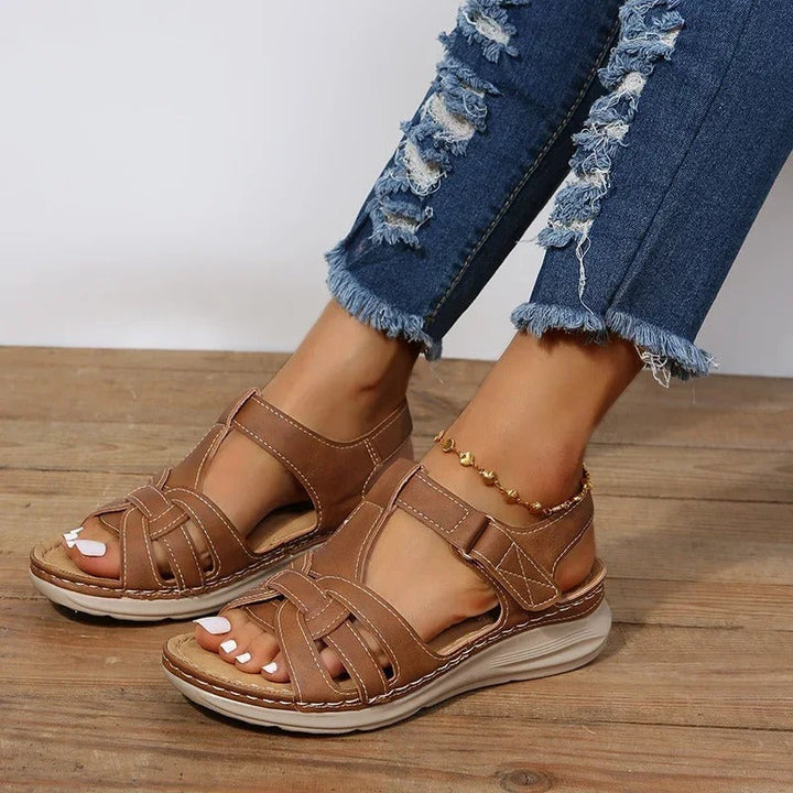 Lune London | Orthopedic Leather Sandals