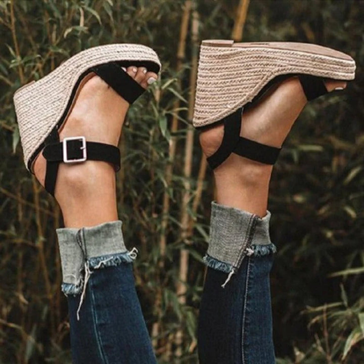 Lune London | Sandals with Open Toe and Ankle Strap