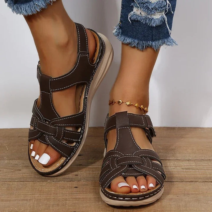 Lune London | Orthopedic Leather Sandals