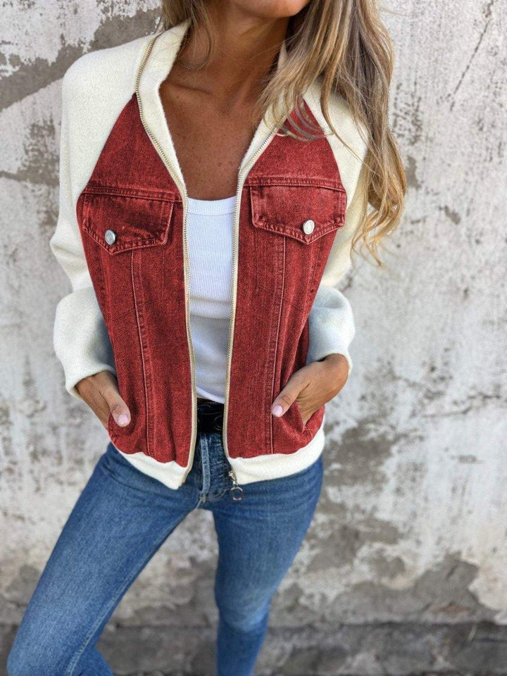 Amarae | Modern jacket with zipper and denim front