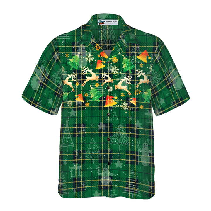 Lune London | Christmas Hyperfavor Hawaiian Shirts for Men and Women, Christmas Green Plaid Hawaiian Shirt with Reindeer Pattern and Short Sleeve Button Placket