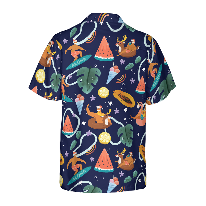 Lune London | Hyperfavor Santa Beach 1 Pattern Hawaiian Shirt, Short Sleeve Christmas Shirts Button Up for Men and Women