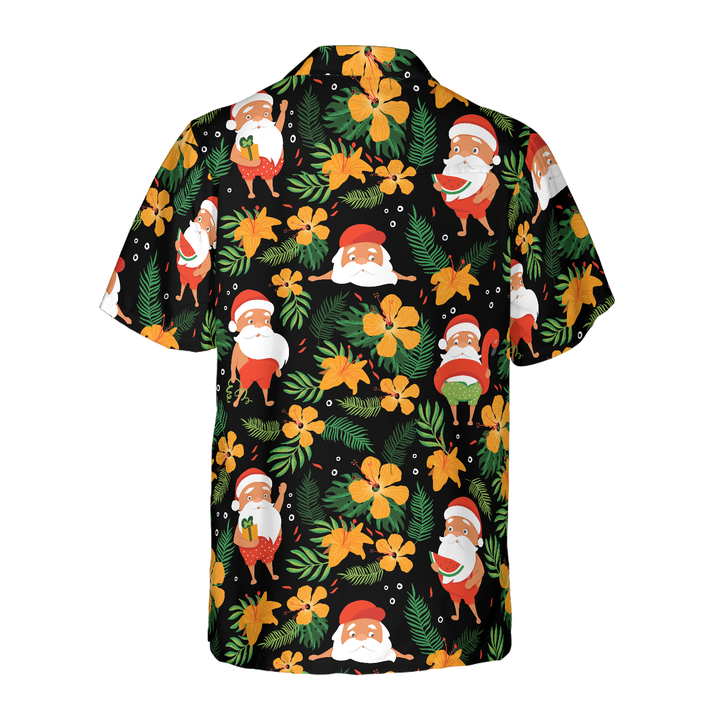 Lune London | Christmas Hawaiian shirts Hyperfavor, Santa shirt with floating tropical pattern short sleeves, Christmas shirt gift idea for men and women