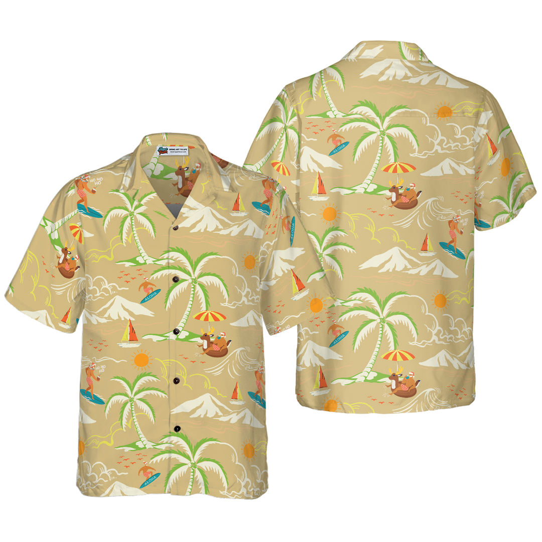 Lune London | Hyperfavor Christmas Hawaiian Shirts, Santa Beach Summer Pattern 4 Short Sleeve Shirt, Christmas Gift Idea for Men and Women