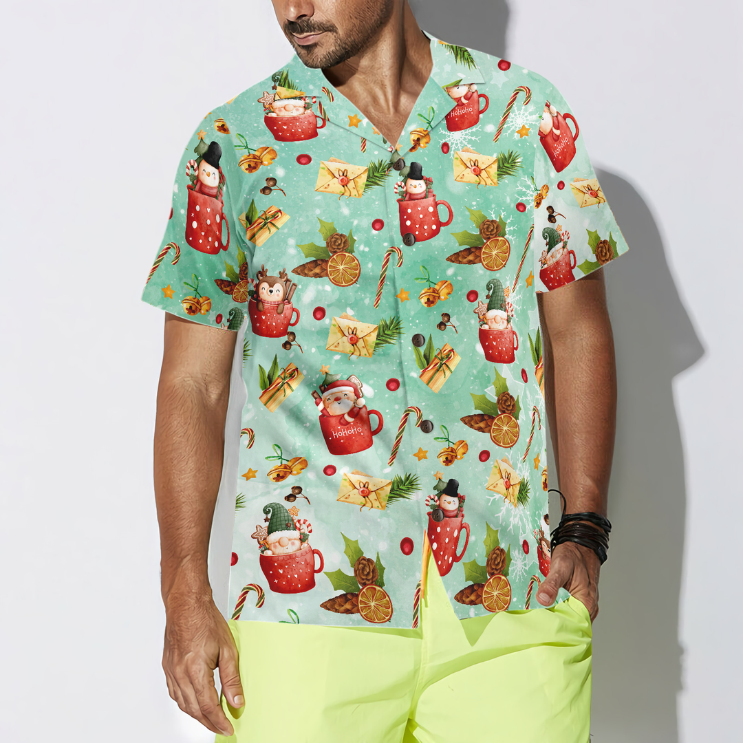Lune London | Hyperfavor Christmas motif Santa 1 Hawaiian shirt pattern, short sleeve Christmas shirts with button placket for men and women