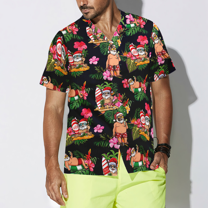 Lune London | Hyperfavor Christmas Hawaiian Shirt, Santa with Tropical Floral Pattern Short Sleeve T-Shirt, Christmas Gift Idea for Men and Women