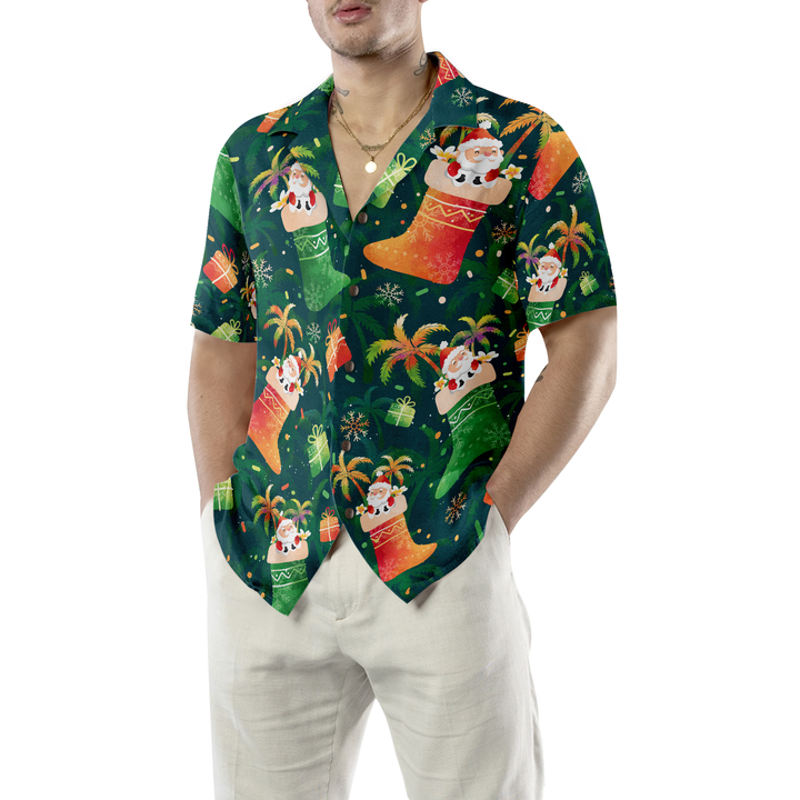 Lune London | Hyperfavor Christmas Hawaiian Shirts, Christmas Santa Sock Pattern Short Sleeve Shirt, Christmas Gift Idea for Men and Women