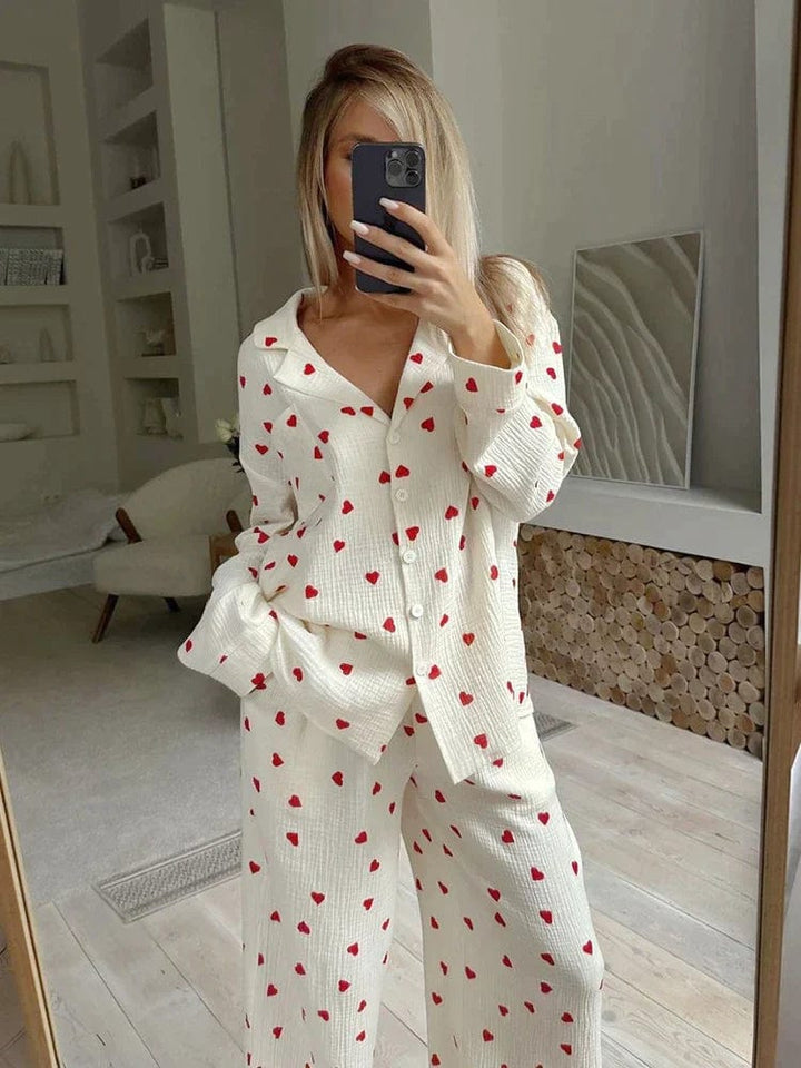 Chic Und Stil | The Aesthetic Heart Pajama Set
