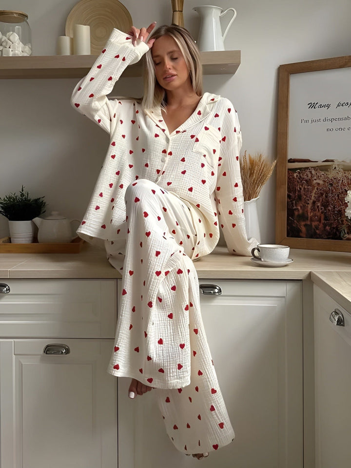 Chic Und Stil | The Aesthetic Heart Pajama Set