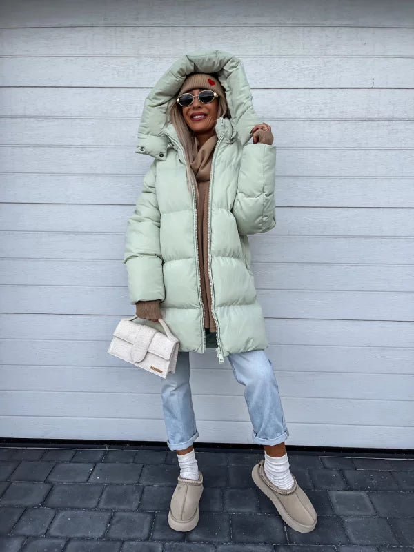 Amarae | Elegant and Lightweight Down Jacket for Women
