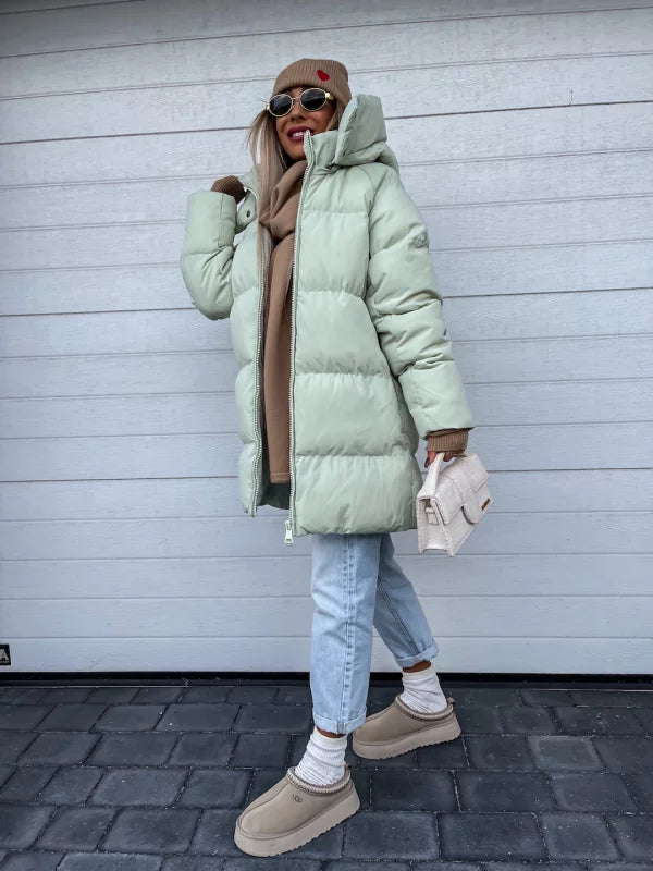 Amarae | Elegant and Lightweight Down Jacket for Women