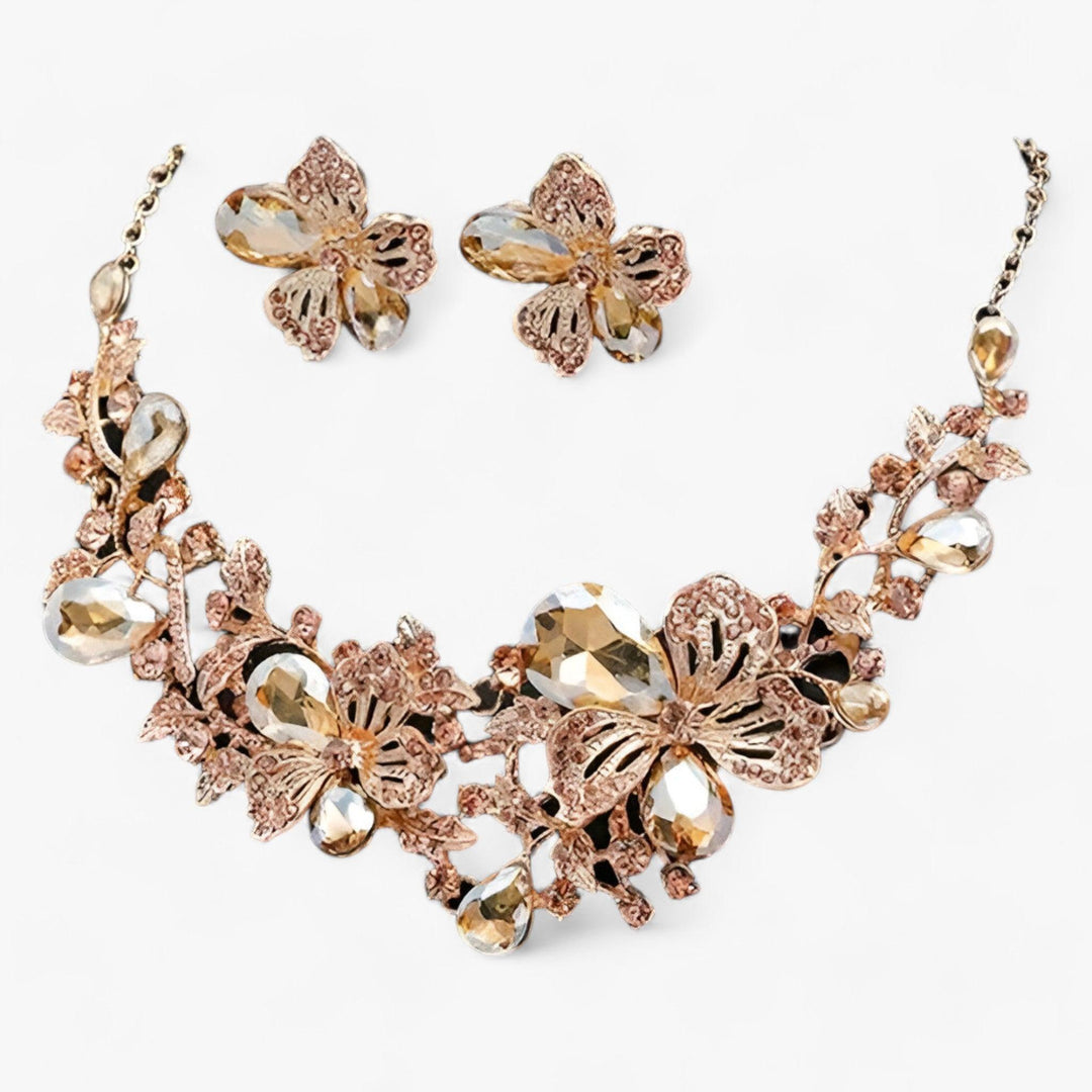 Lune London | Brautschmuck Blumenketten und Ohrringe