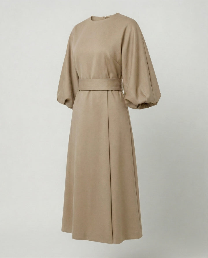 Lune London | Elegant Dress with Lantern Sleeves and Belt