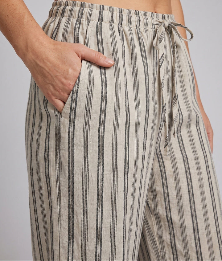 Product 10997467906394 - close_up_detail