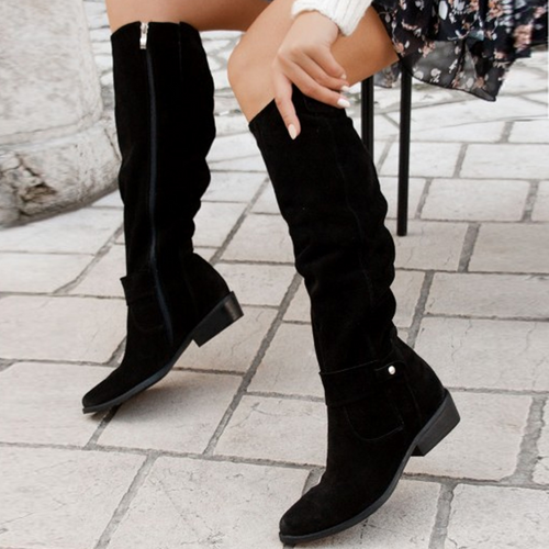 Amarae | Height boots with a small heel