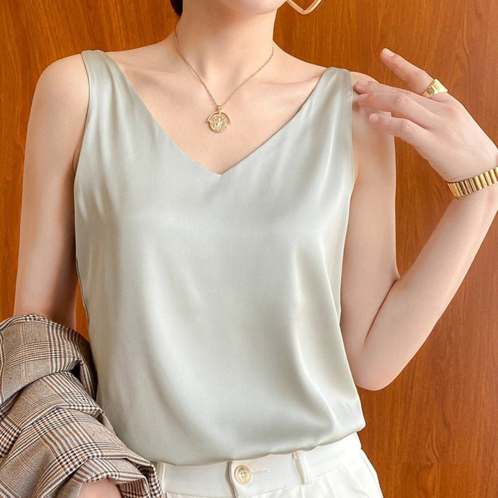 Lune London | Elegant Tank Top Made Of Delicate Silk