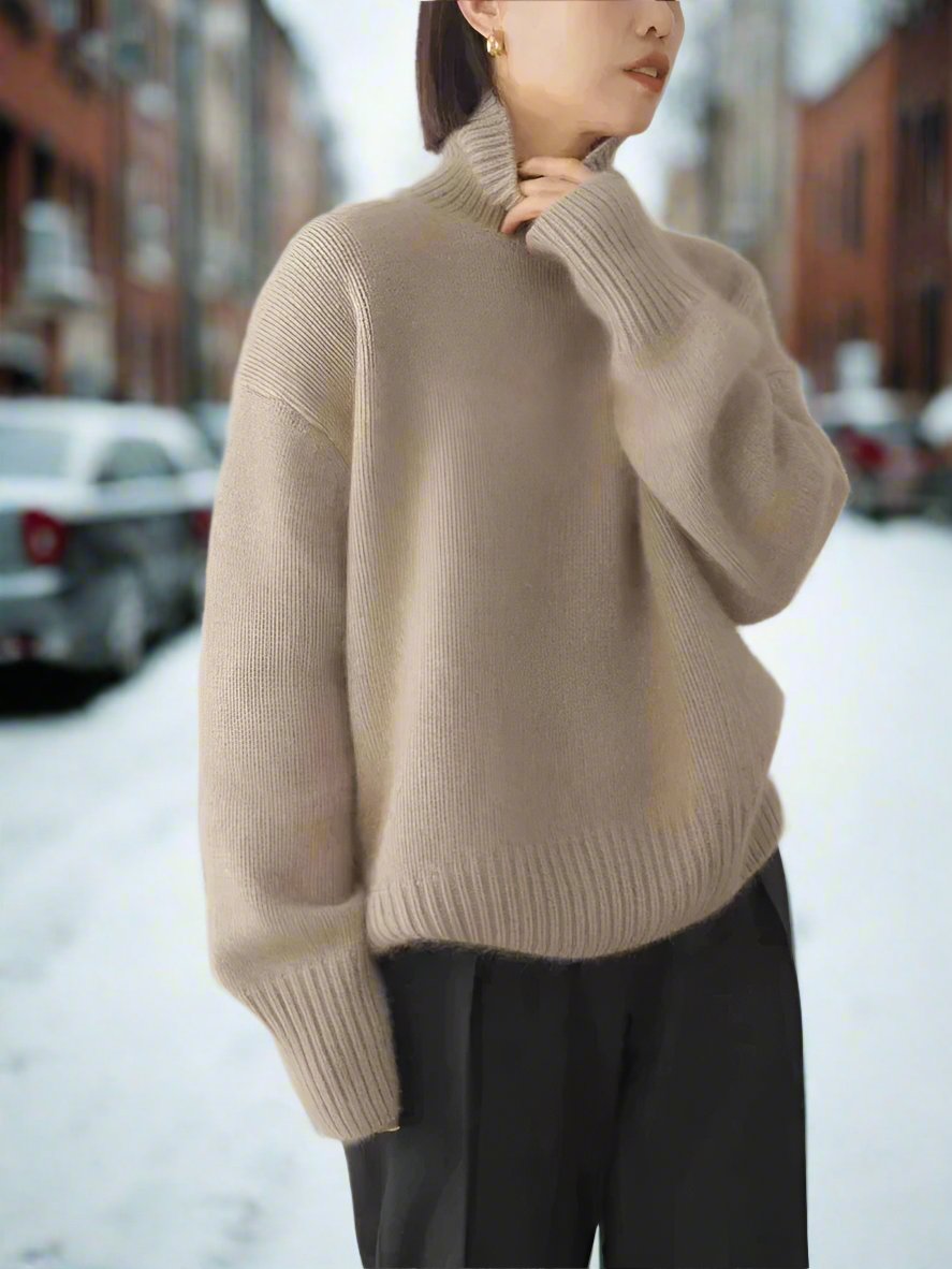 Lune London | Turtleneck Sweater - Soft Knit Material - Oversized Fit - Long Sleeves