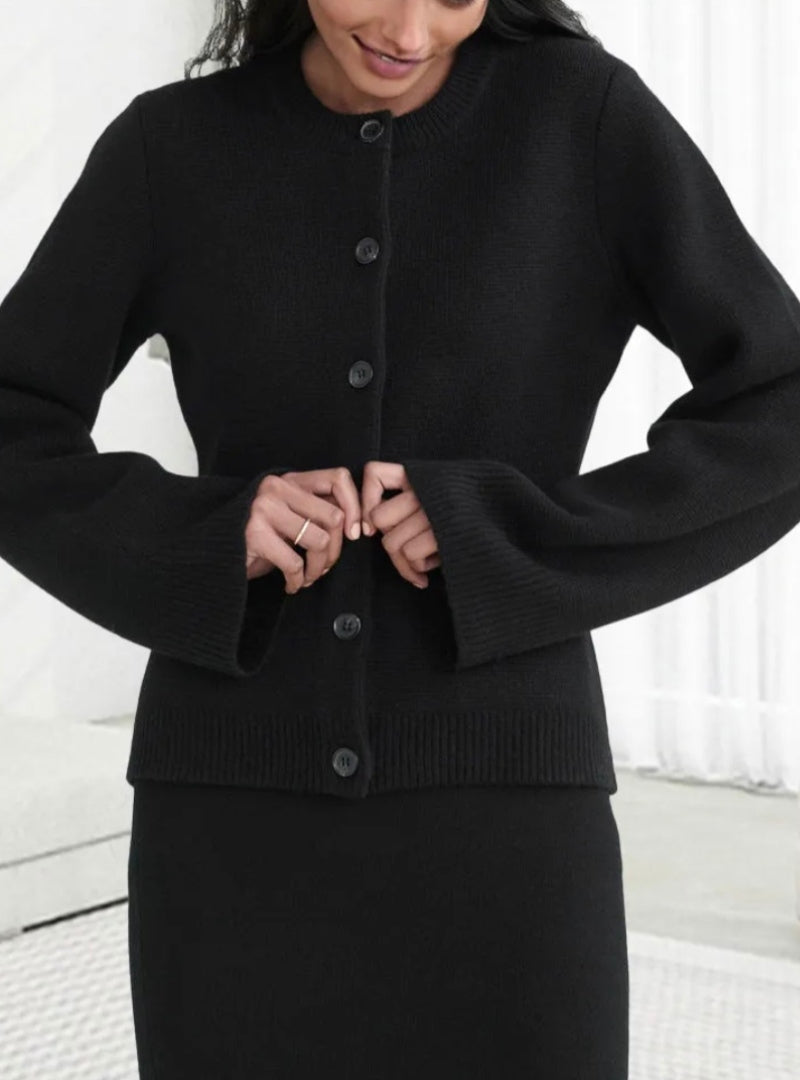 Lune London | Cardigan - Button Closure - Round Neck - Long Sleeves - Soft and Comfortable