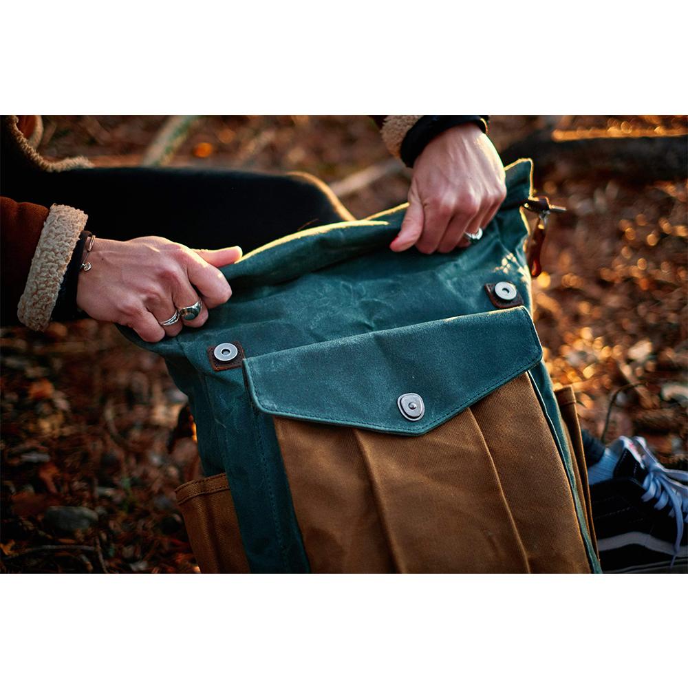 Amarae | Canvas Rolltop Rucksack - Lundastyle - Sustainable and Stylish for Adventurers