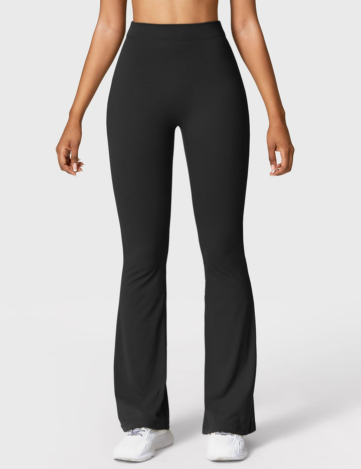 Amarae | Flared leggings with V-neck