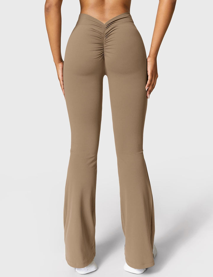 Amarae | Flared leggings with V-neck