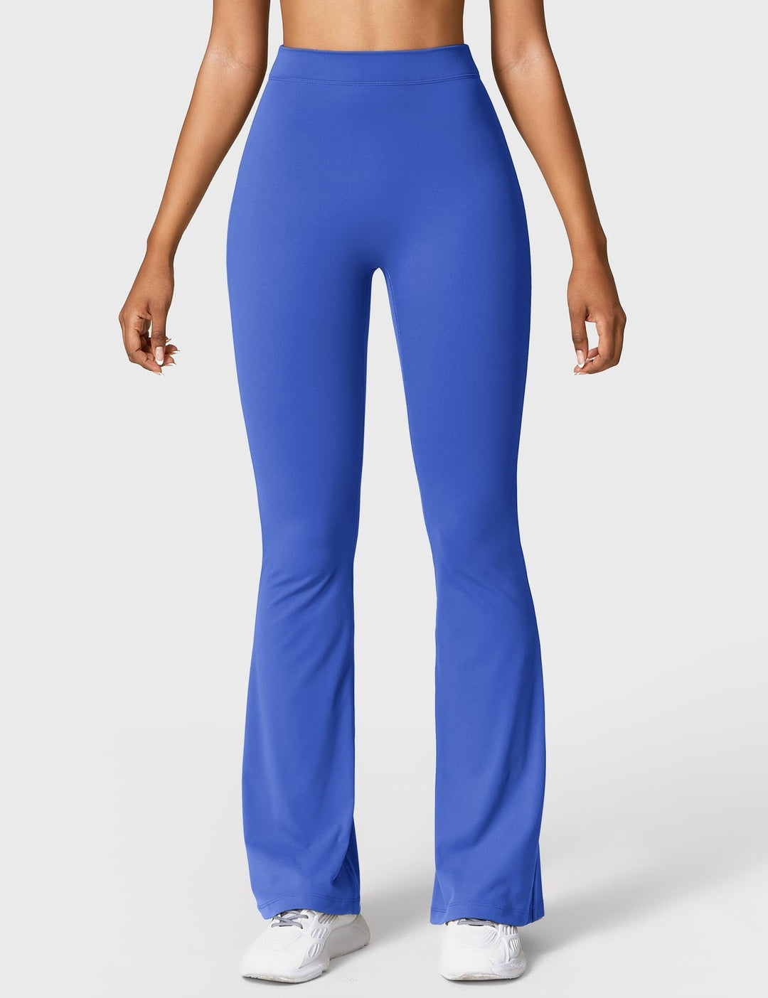 Amarae | Flared leggings with V-neck
