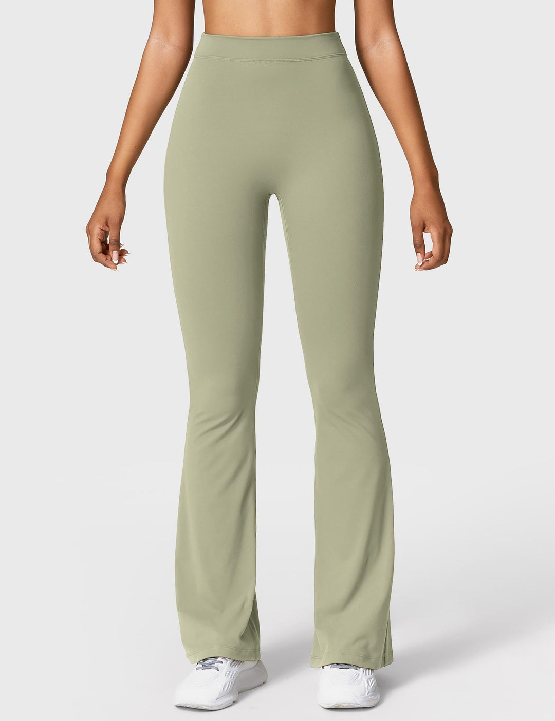 Amarae | Flared leggings with V-neck