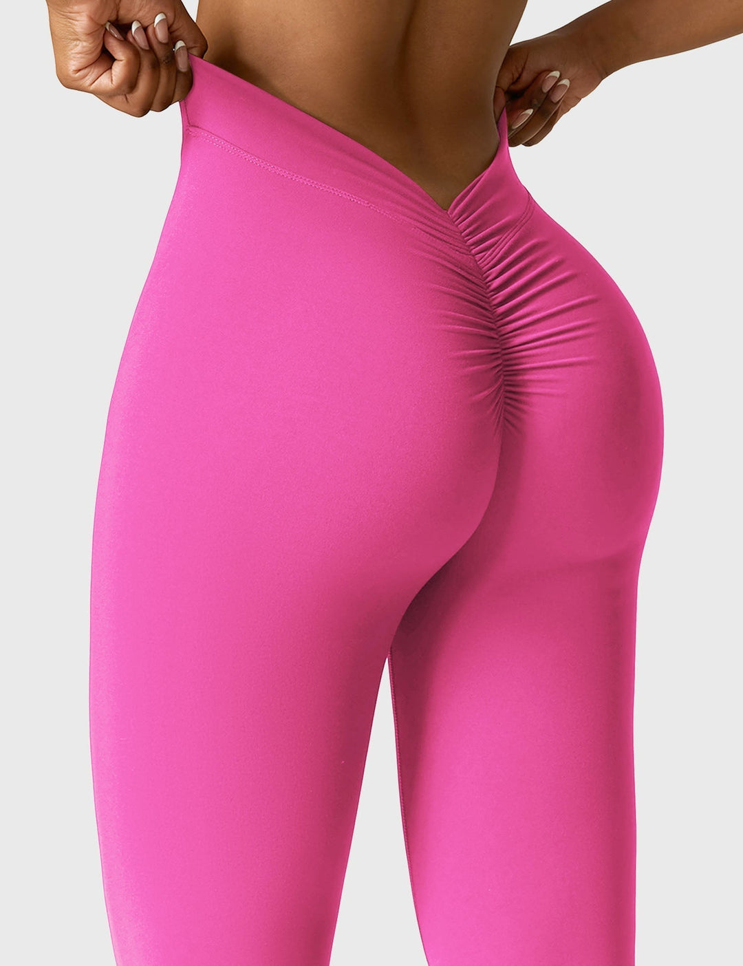 Amarae | Flared leggings with V-neck